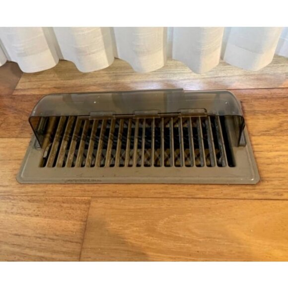 AirVent Deflectors for Home Floor Heat Deflectors for Floor Registers Adjustable - Picture 3 of 3